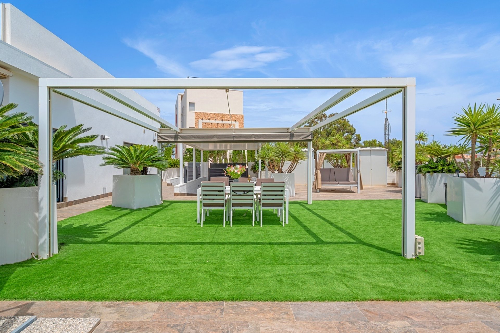 Herverkoop - Villa -
Orihuela Costa - Villamartín