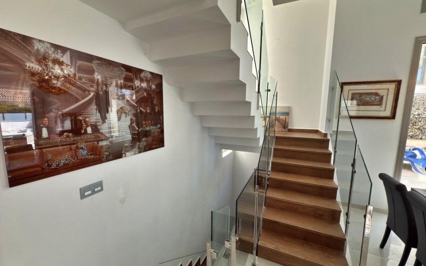 Herverkoop - Villa -
Orihuela Costa - Villamartín