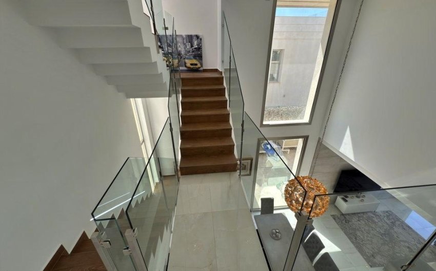 Herverkoop - Villa -
Orihuela Costa - Villamartín