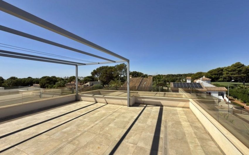 Herverkoop - Villa -
Orihuela Costa - Villamartín