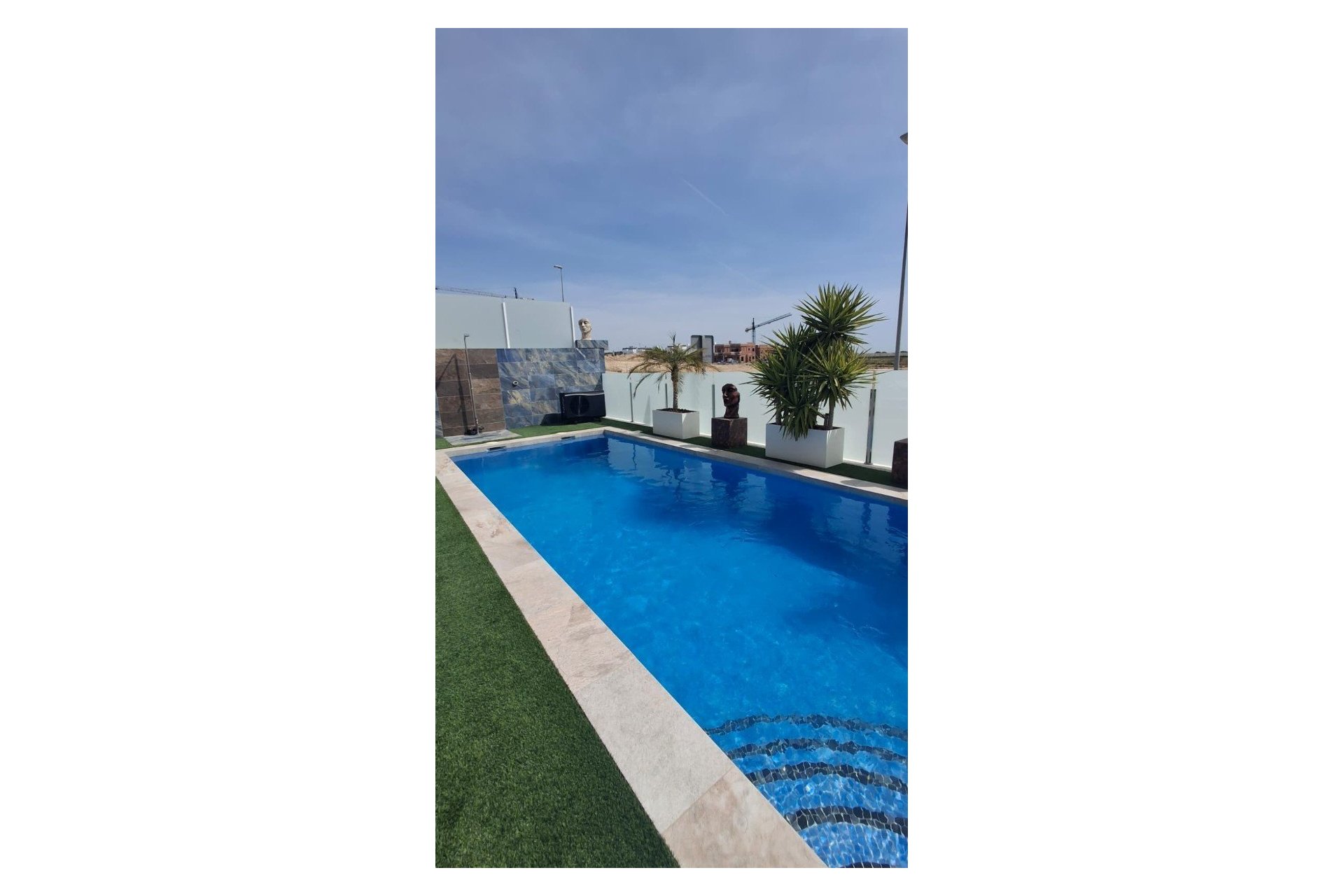 Herverkoop - Villa -
Orihuela - Entre Naranjos Vistabella Golf