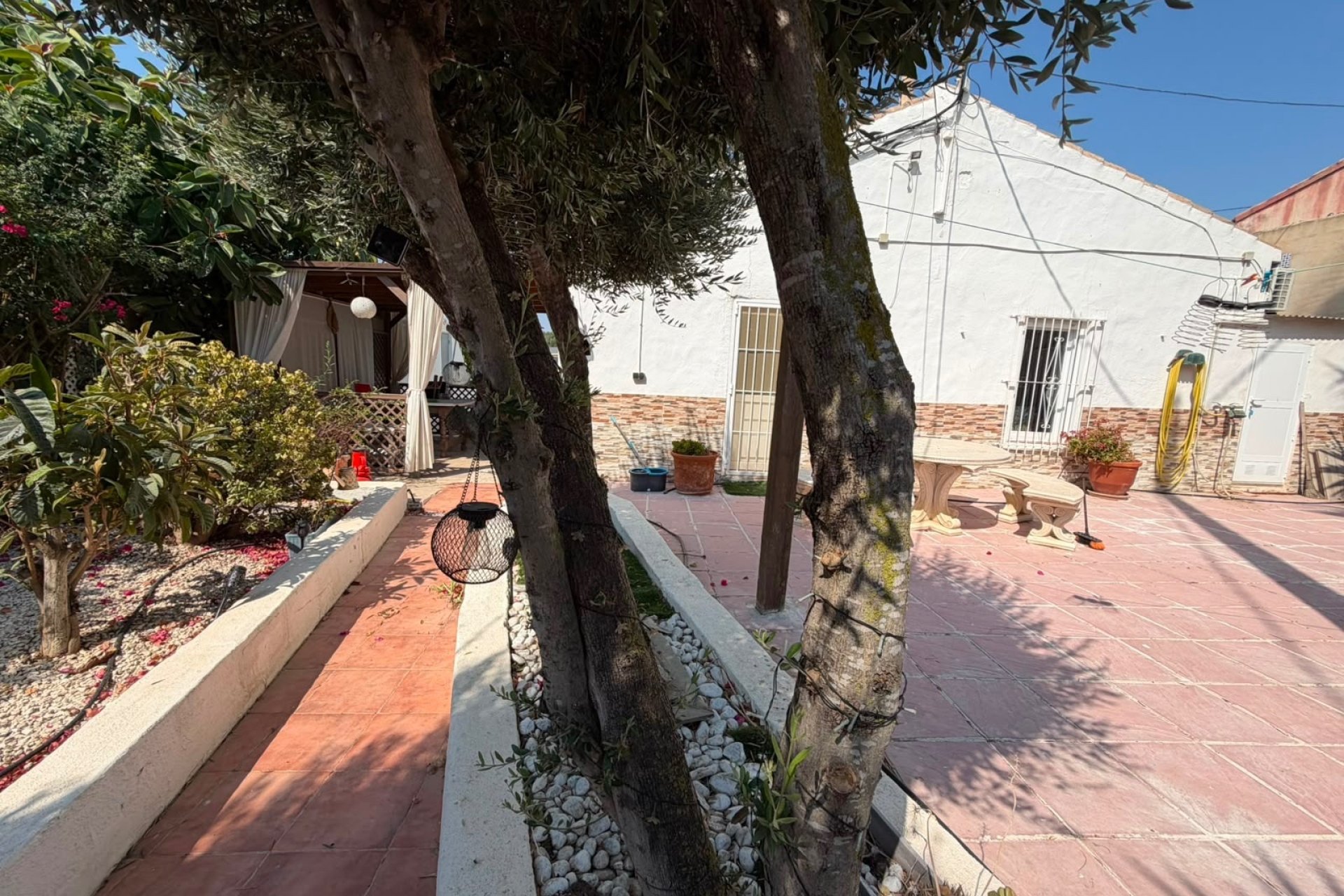 Herverkoop - Villa -
Orihuela - Inland