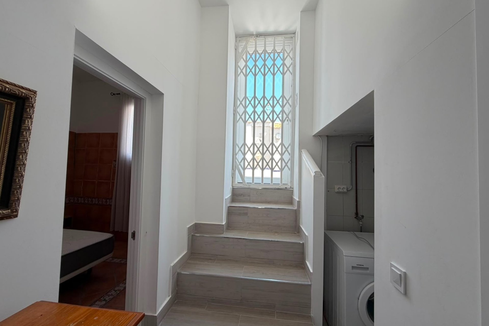 Herverkoop - Villa -
Orihuela - Inland