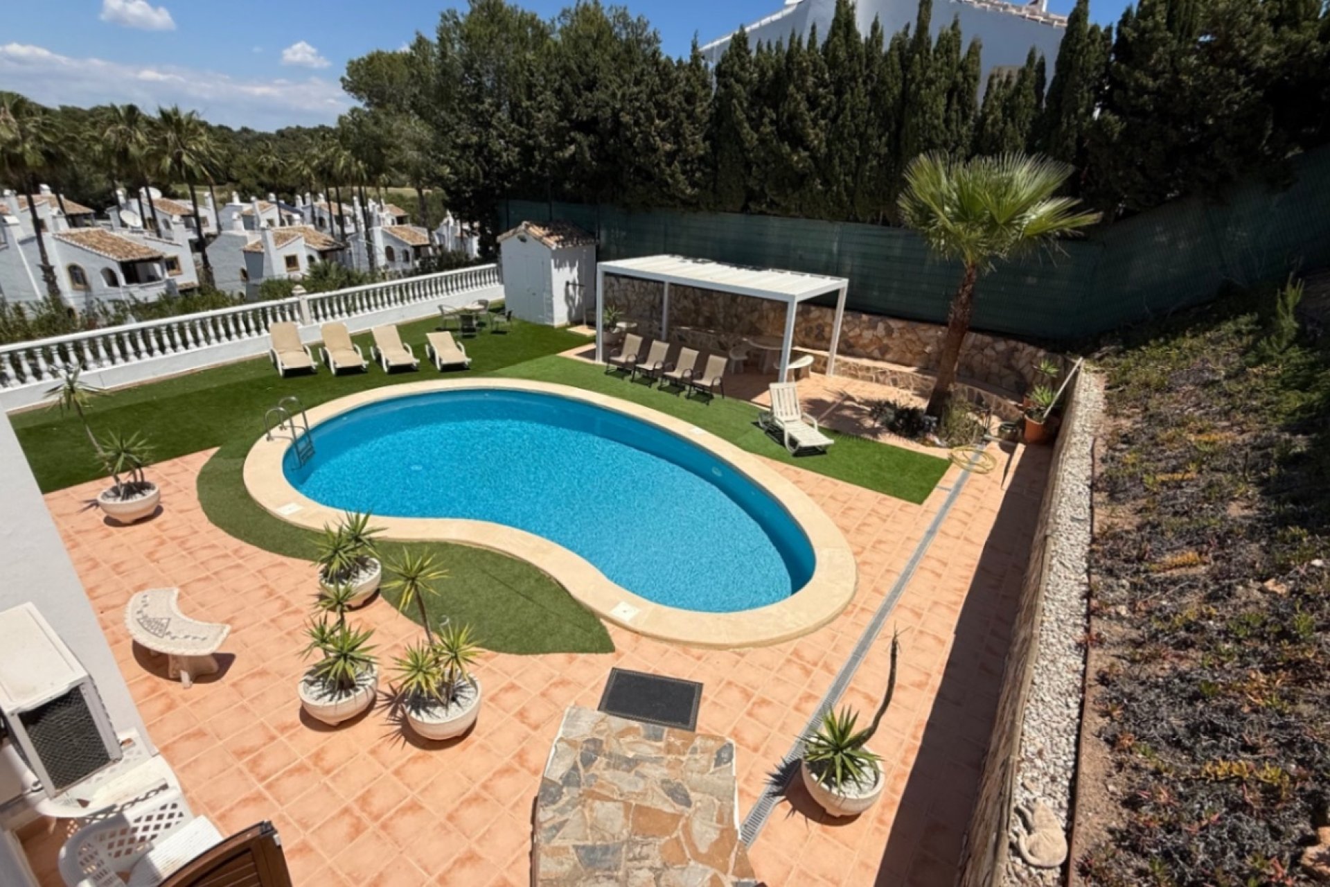 Herverkoop - Villa -
Orihuela - Inland