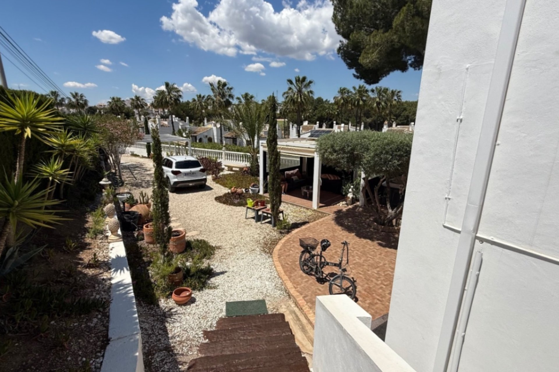 Herverkoop - Villa -
Orihuela - Inland