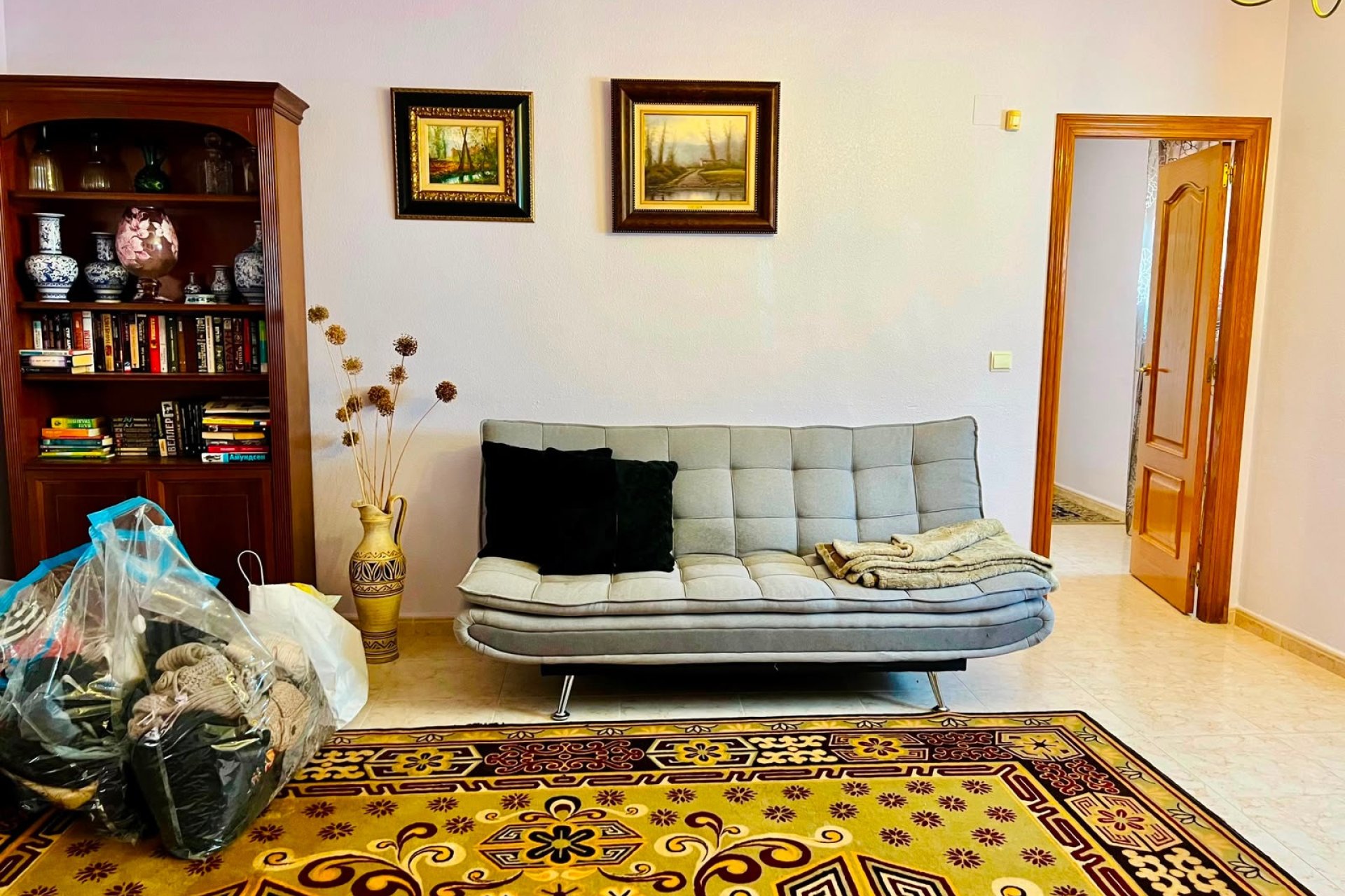 Herverkoop - Villa -
Orihuela - Inland