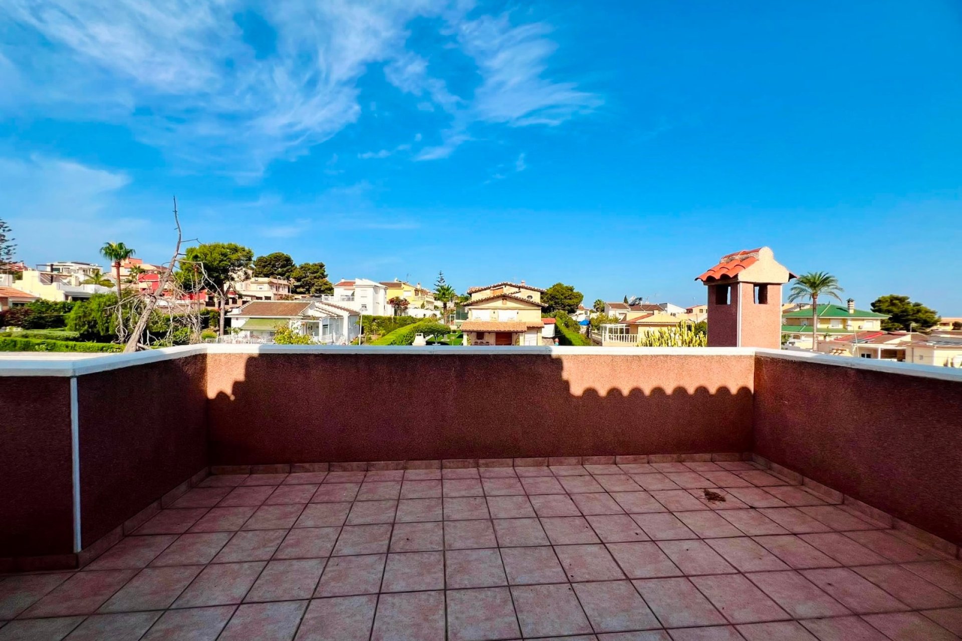 Herverkoop - Villa -
Orihuela - Inland
