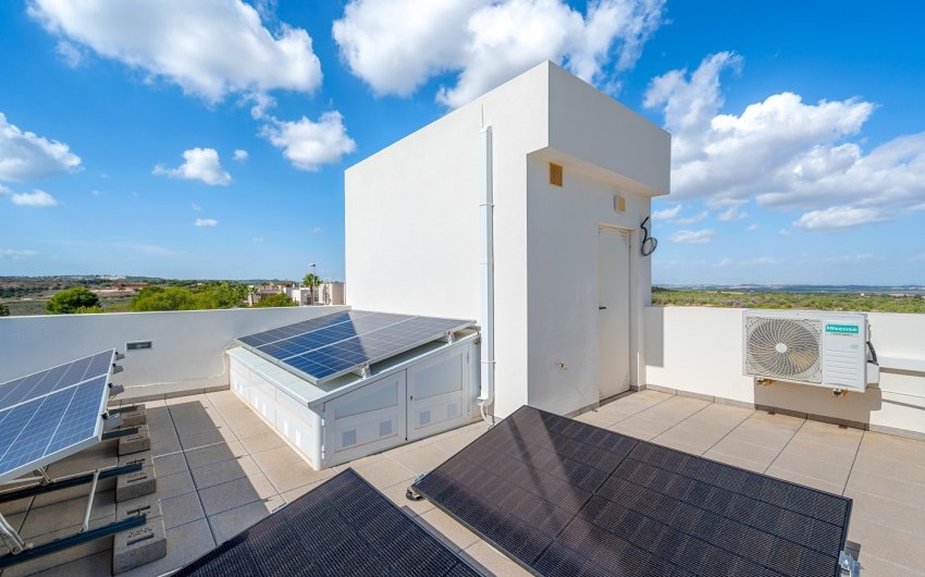 Herverkoop - Villa -
Orihuela - Inland