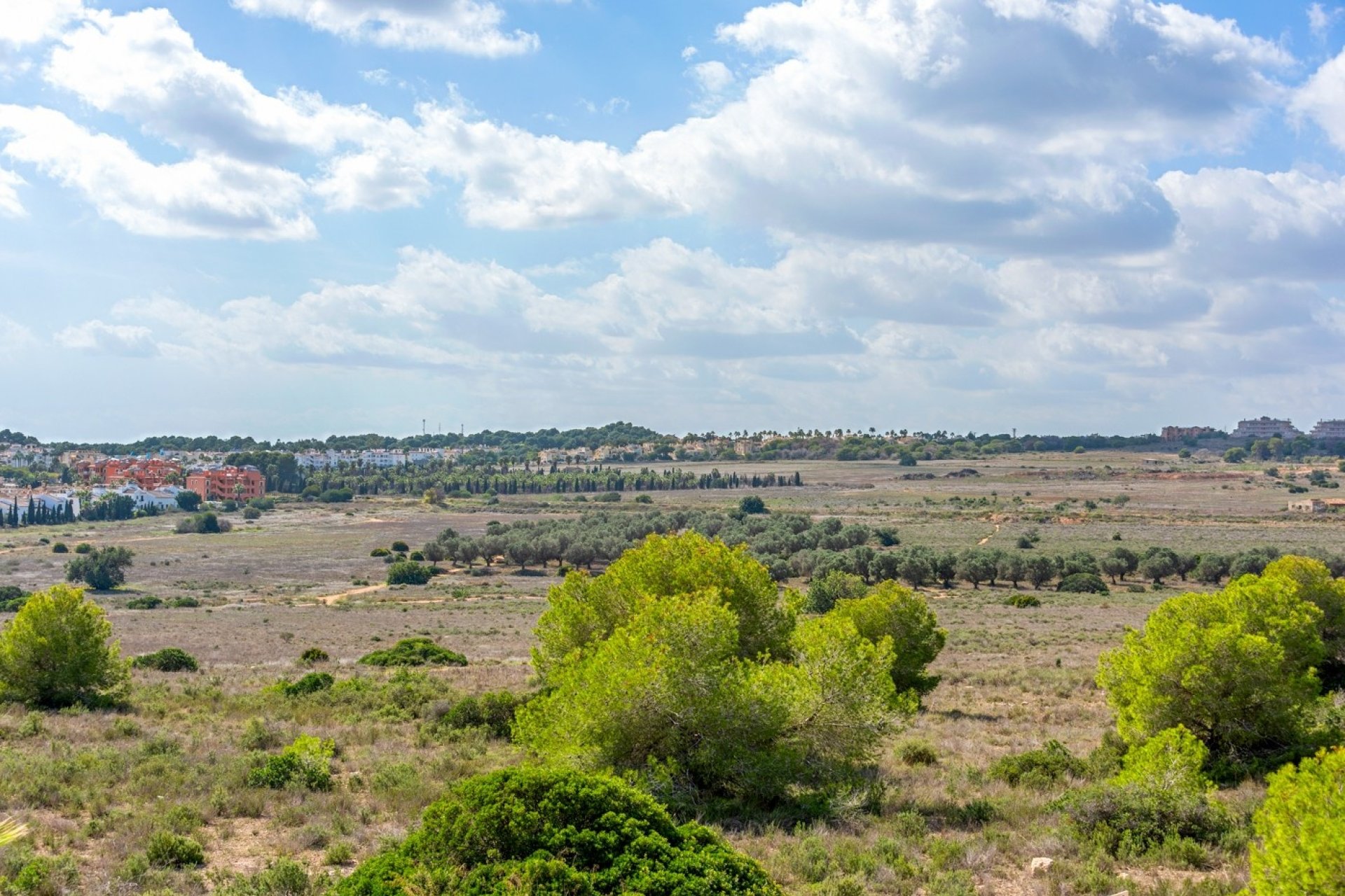 Herverkoop - Villa -
Orihuela - Inland