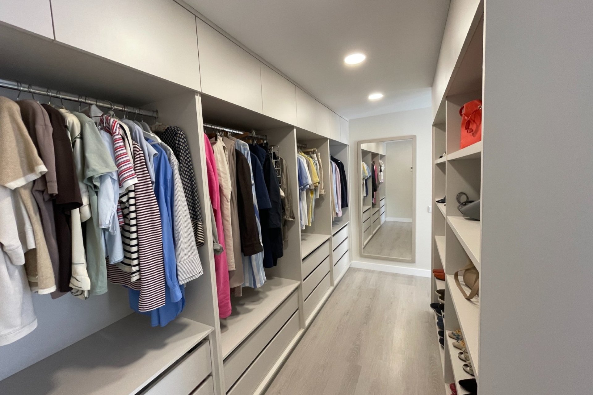 Herverkoop - Villa -
Orihuela - Inland