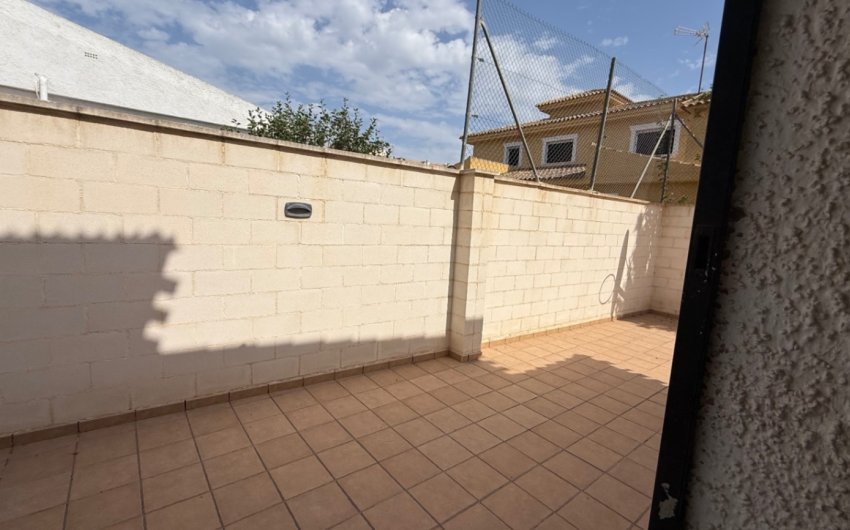 Herverkoop - Villa -
Orihuela - Inland