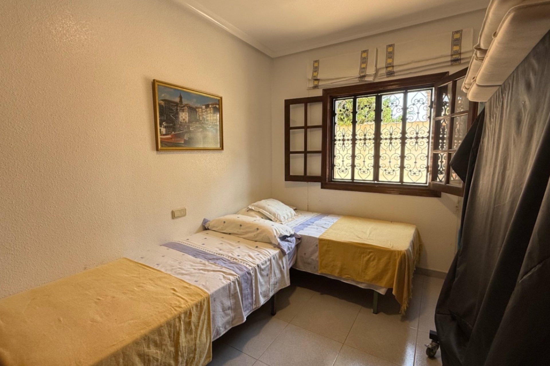 Herverkoop - Villa -
Orihuela - Inland