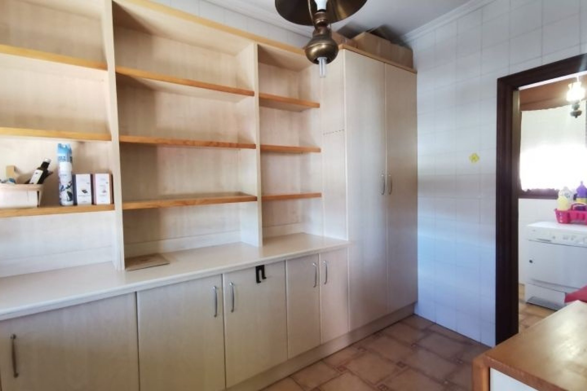 Herverkoop - Villa -
Orihuela - Inland