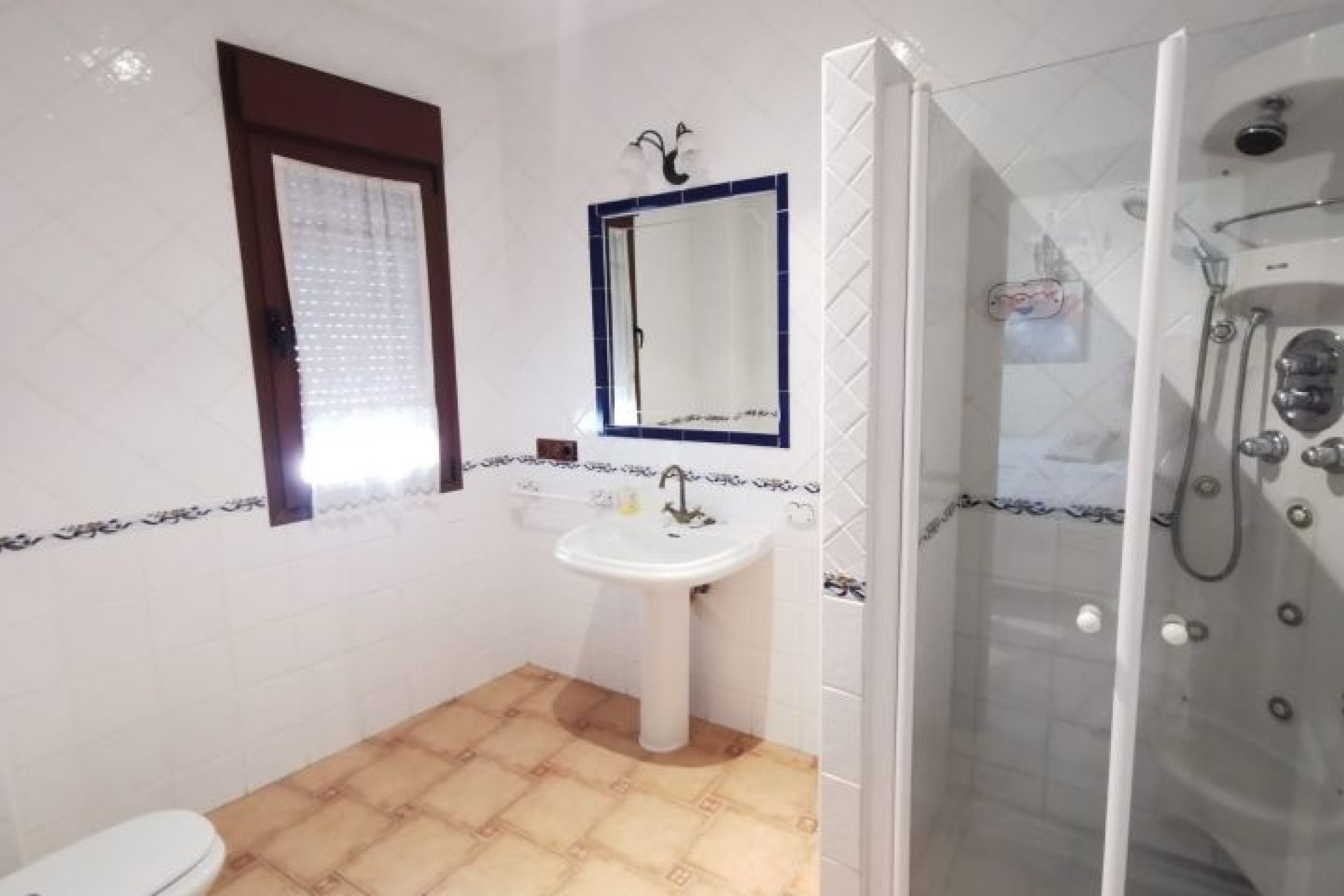 Herverkoop - Villa -
Orihuela - Inland