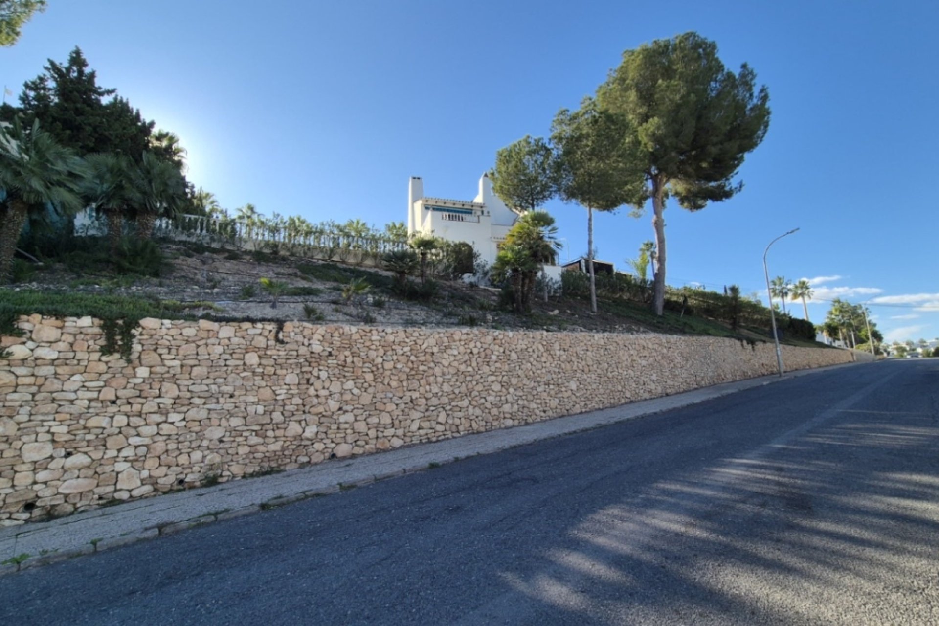 Herverkoop - Villa -
Orihuela - Inland