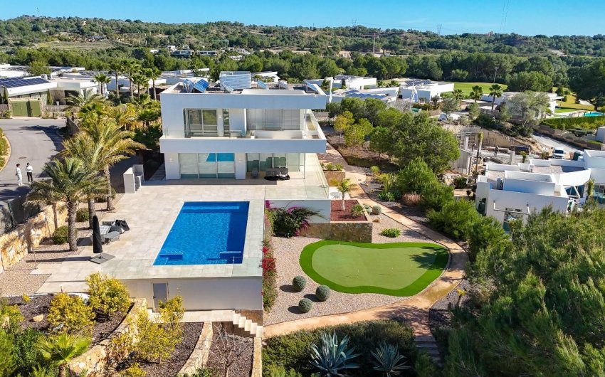 Herverkoop - Villa -
Orihuela - Las Colinas Golf