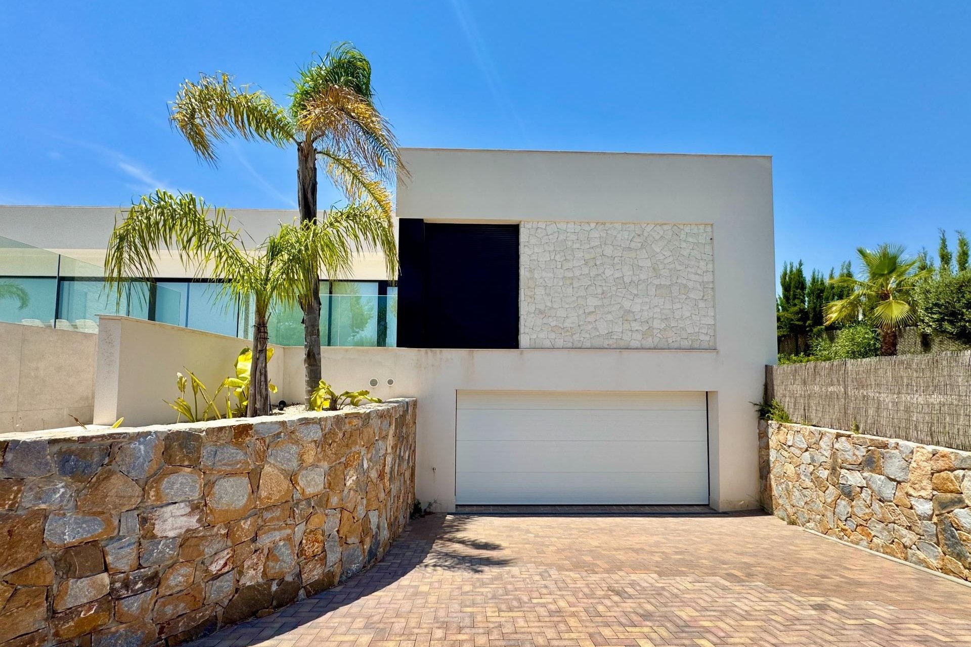 Herverkoop - Villa -
Orihuela - Las Colinas Golf