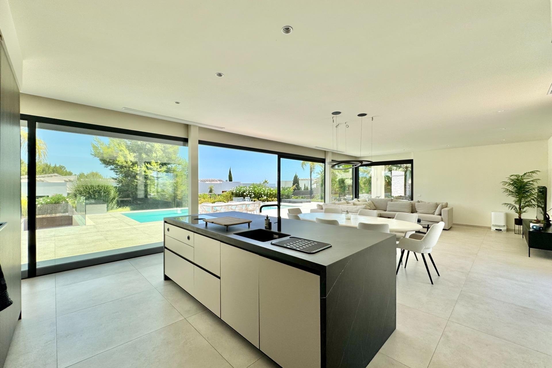 Herverkoop - Villa -
Orihuela - Las Colinas Golf