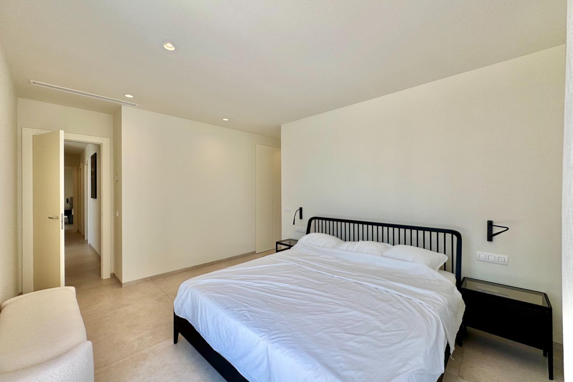Herverkoop - Villa -
Orihuela - Las Colinas Golf
