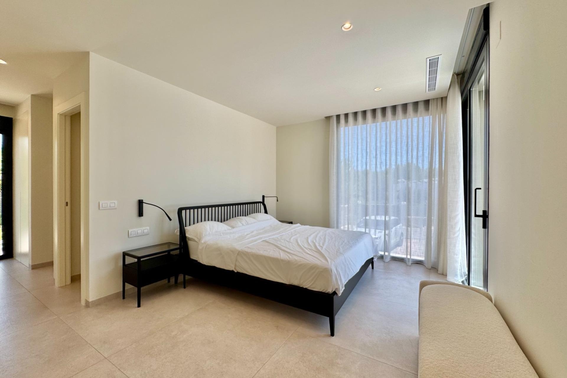 Herverkoop - Villa -
Orihuela - Las Colinas Golf