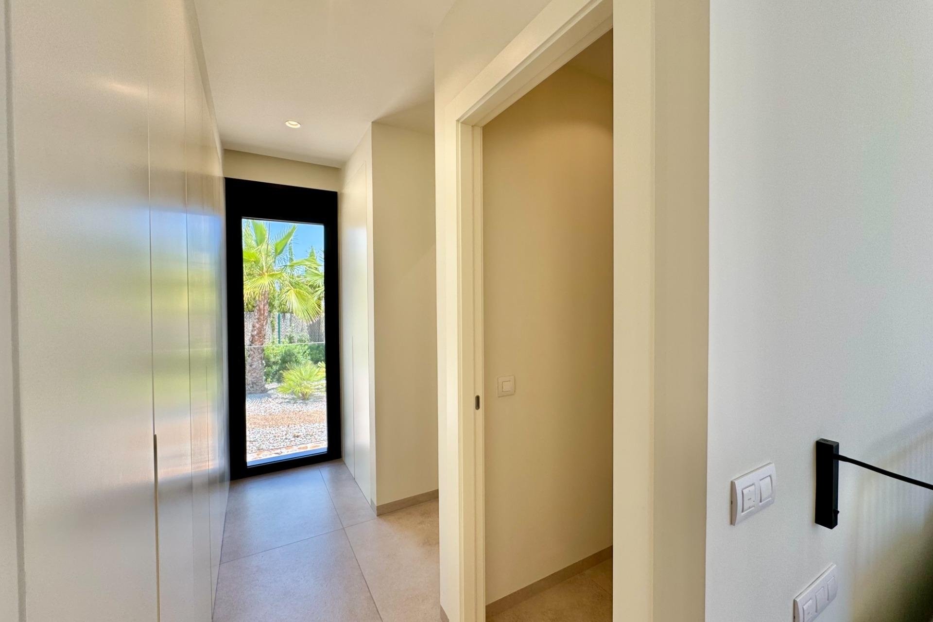 Herverkoop - Villa -
Orihuela - Las Colinas Golf