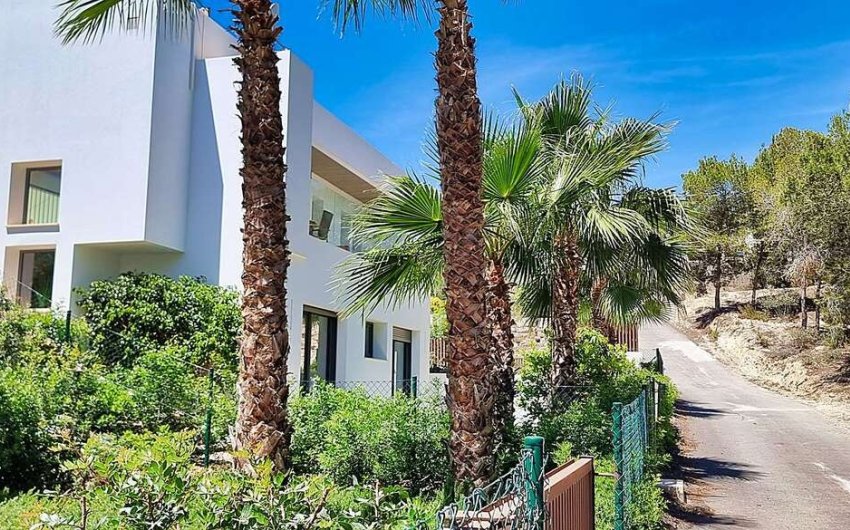 Herverkoop - Villa -
Orihuela - Las Colinas Golf