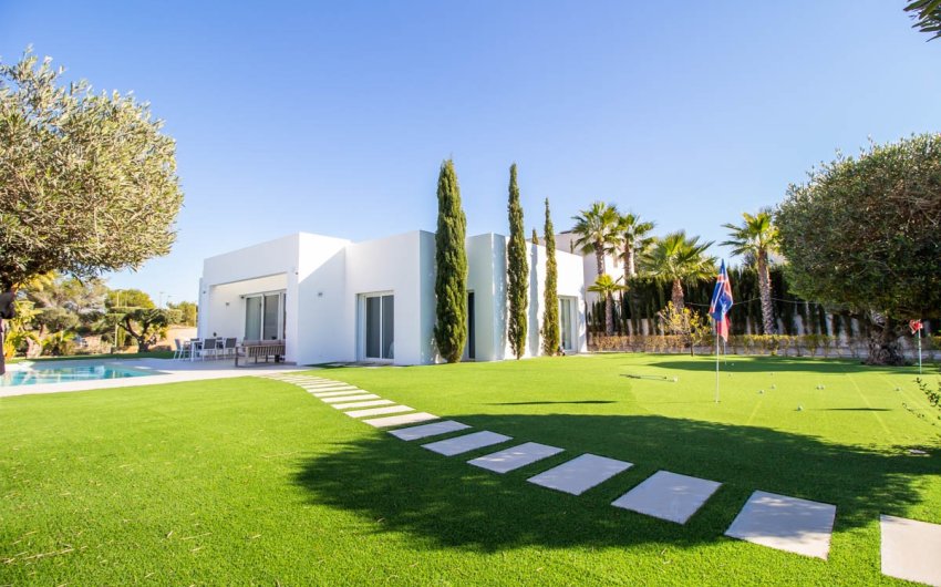 Herverkoop - Villa -
Orihuela - Las Colinas golf