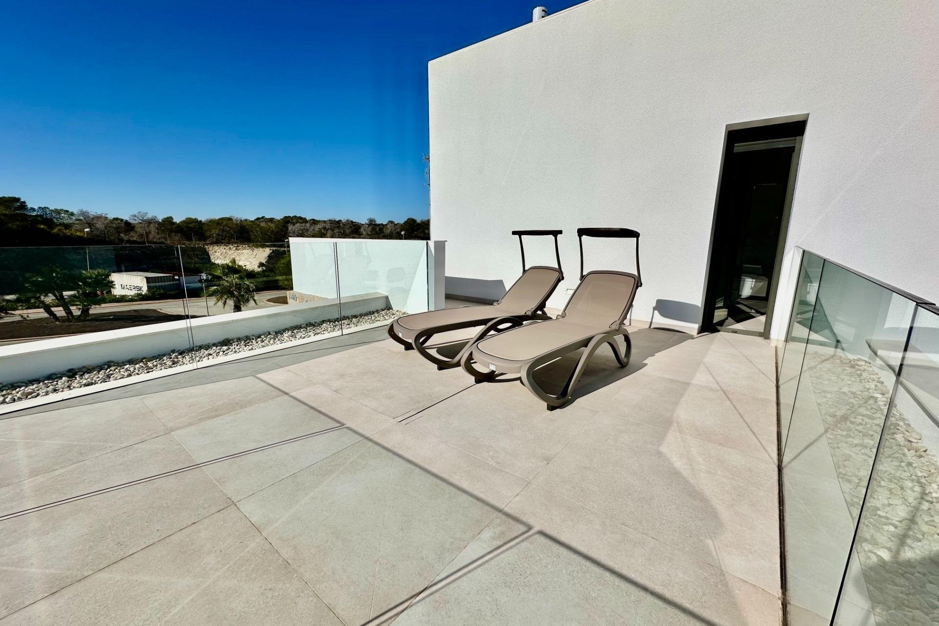 Herverkoop - Villa -
Orihuela - Las Colinas Golf