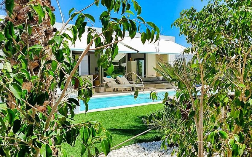 Herverkoop - Villa -
Orihuela - Las Colinas Golf