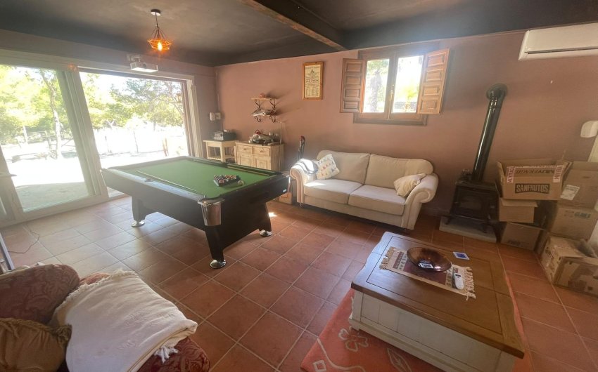 Herverkoop - Villa -
Orihuela - Torremendo