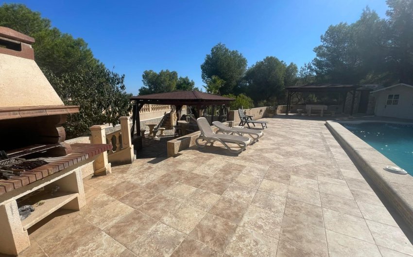 Herverkoop - Villa -
Orihuela - Torremendo