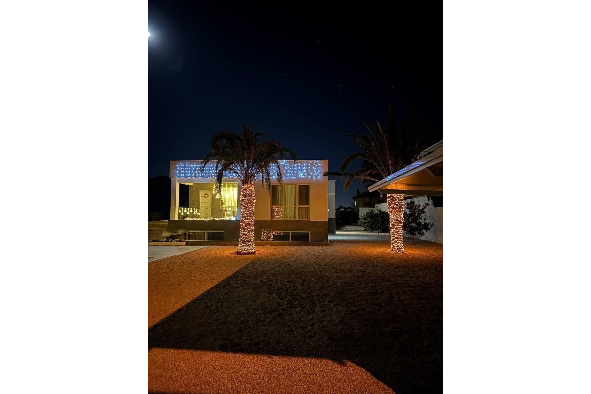 Herverkoop - Villa -
Orihuela - Urb. Montepinar