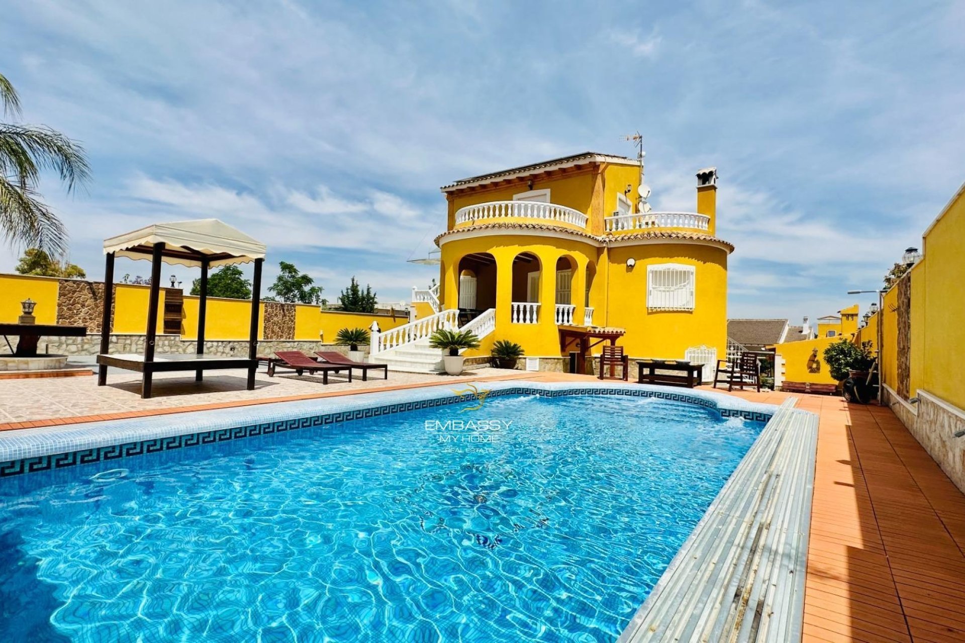 Herverkoop - Villa -
Orihuela - Urb. Montepinar