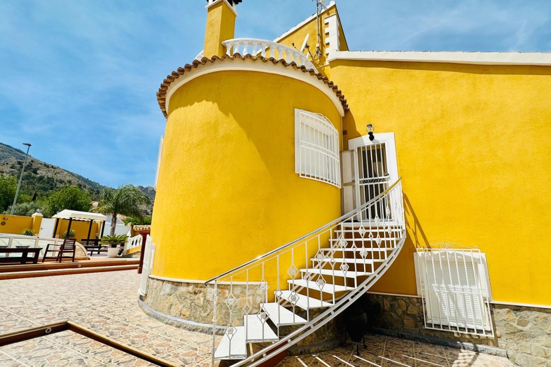 Herverkoop - Villa -
Orihuela - Urb. Montepinar