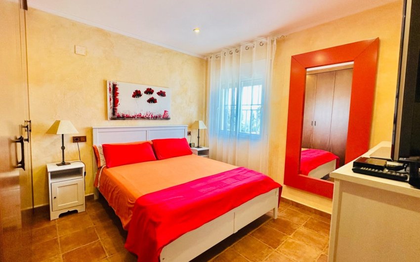 Herverkoop - Villa -
Orihuela - Urb. Montepinar
