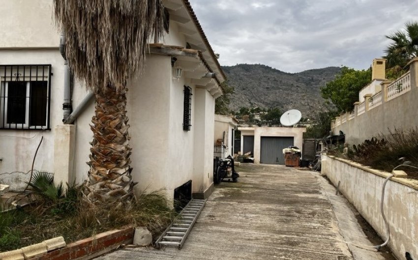 Herverkoop - Villa -
Orxeta - Costa Blanca