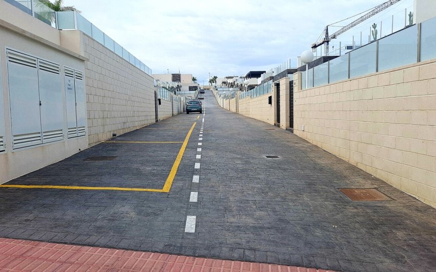 Herverkoop - Villa -
Pau 26 - Villamartin