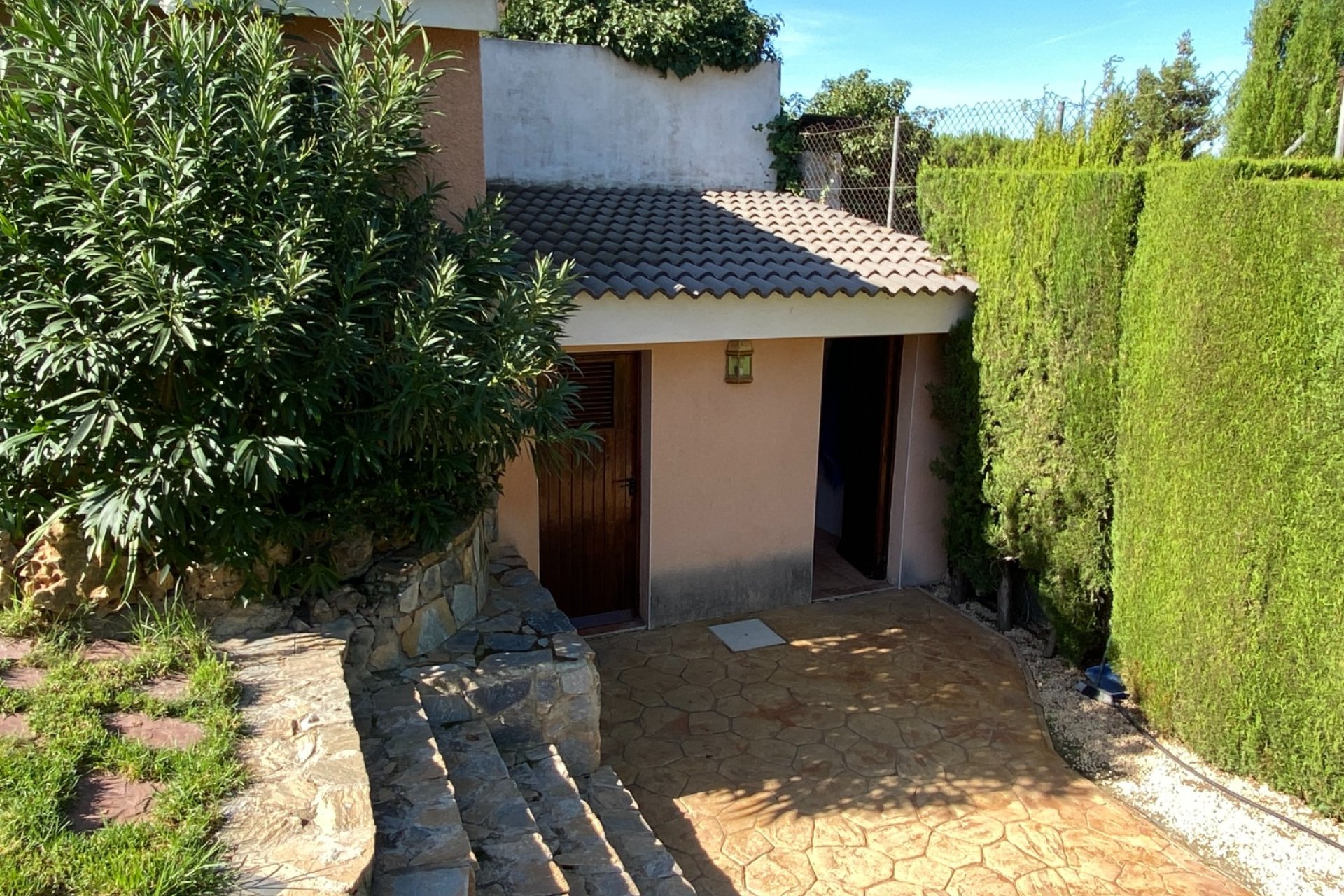 Herverkoop - Villa -
Petrer