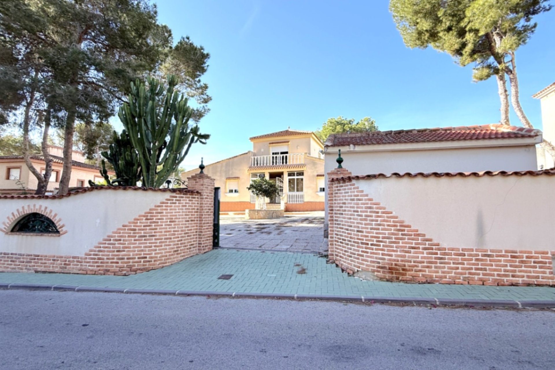 Herverkoop - Villa -
Pilar de la Horadada - Costa Blanca Sur