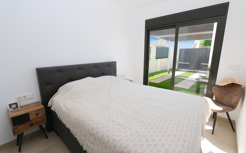 Herverkoop - Villa -
Pilar de la Horadada - Costa Blanca