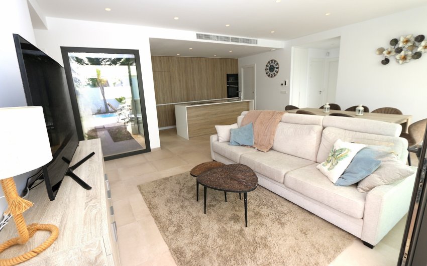 Herverkoop - Villa -
Pilar de la Horadada - Costa Blanca