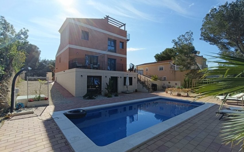 Herverkoop - Villa -
Pilar de la Horadada - Pinar de Campoverde