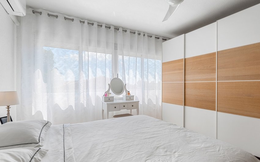 Herverkoop - Villa -
Pinar de Campoverde - Costa Blanca