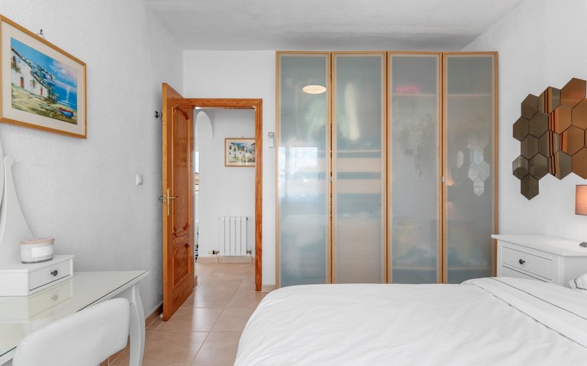Herverkoop - Villa -
Pinar de Campoverde - Costa Blanca