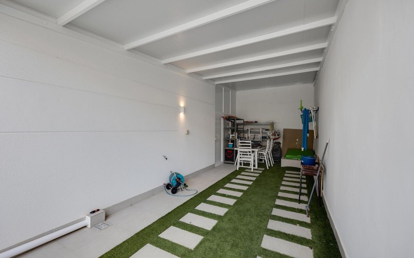 Herverkoop - Villa -
Pinar de Campoverde - Inland
