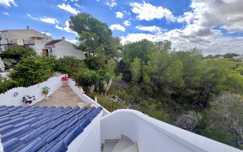 Herverkoop - Villa -
Pinar de Campoverde - Inland