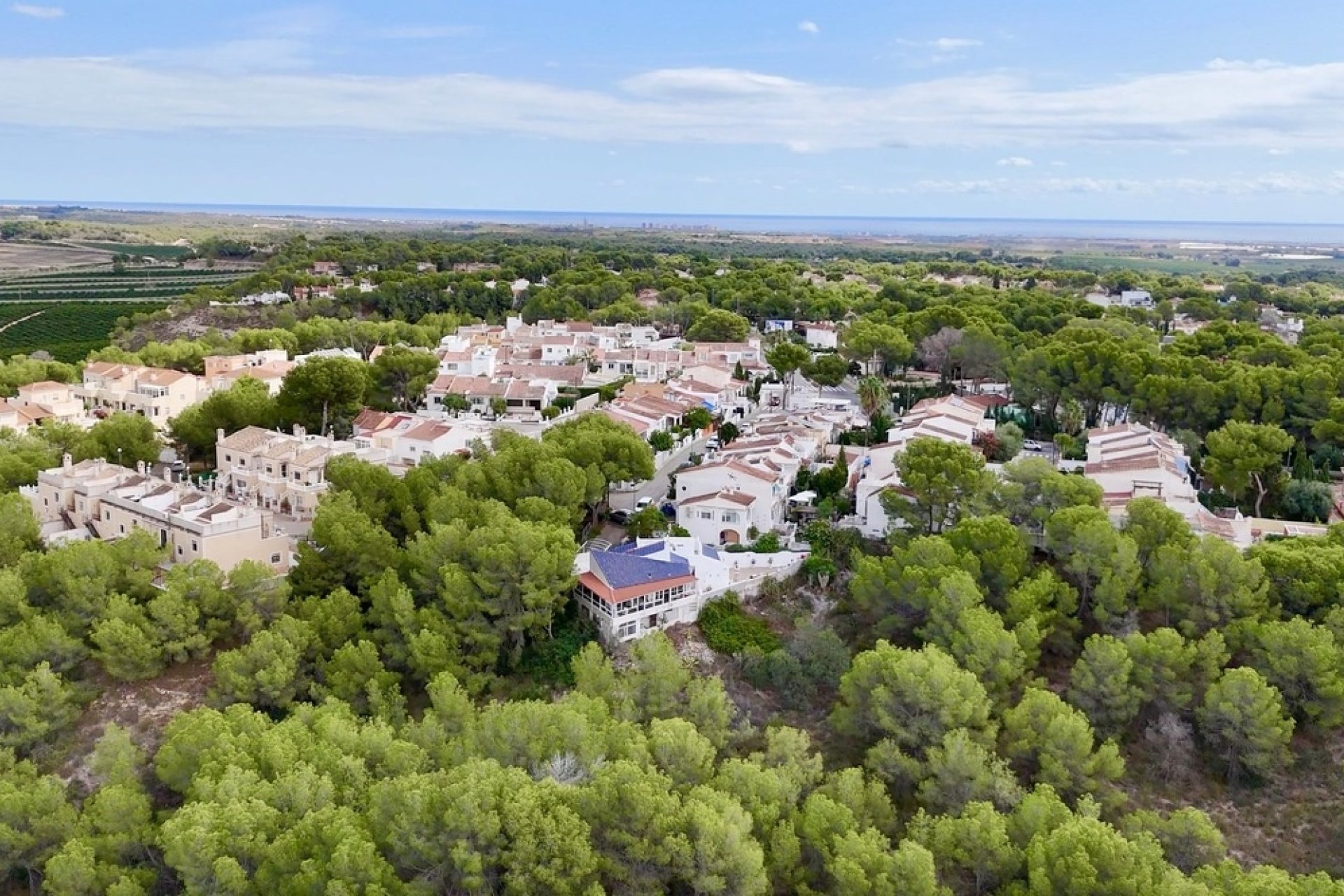 Herverkoop - Villa -
Pinar de Campoverde - Inland