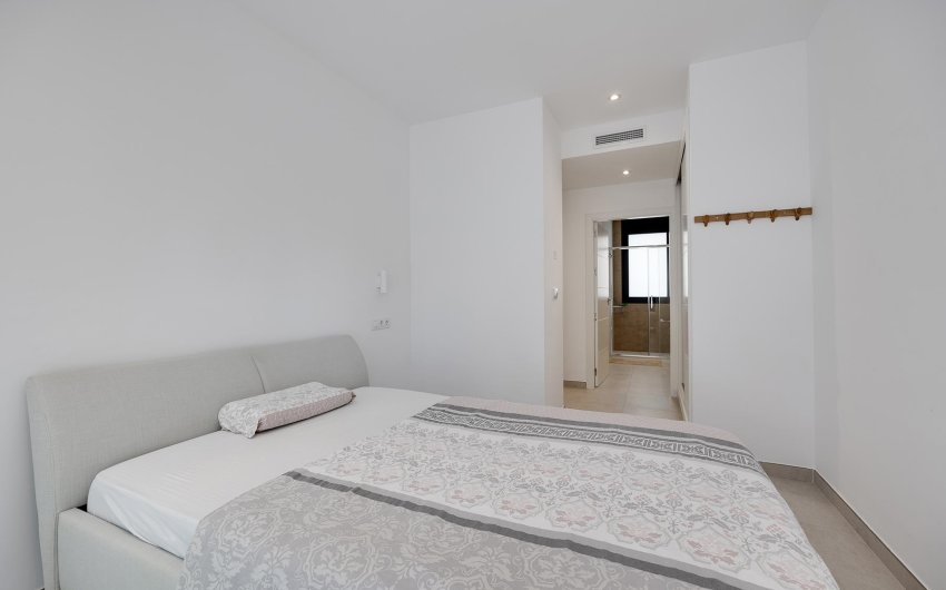 Herverkoop - Villa -
Pinar de Campoverde - Inland