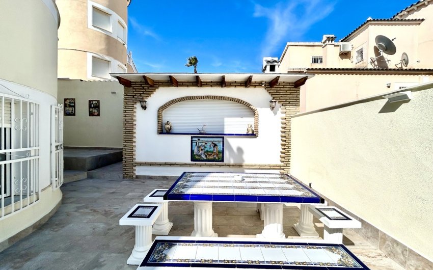 Herverkoop - Villa -
Pinar de Campoverde - Inland