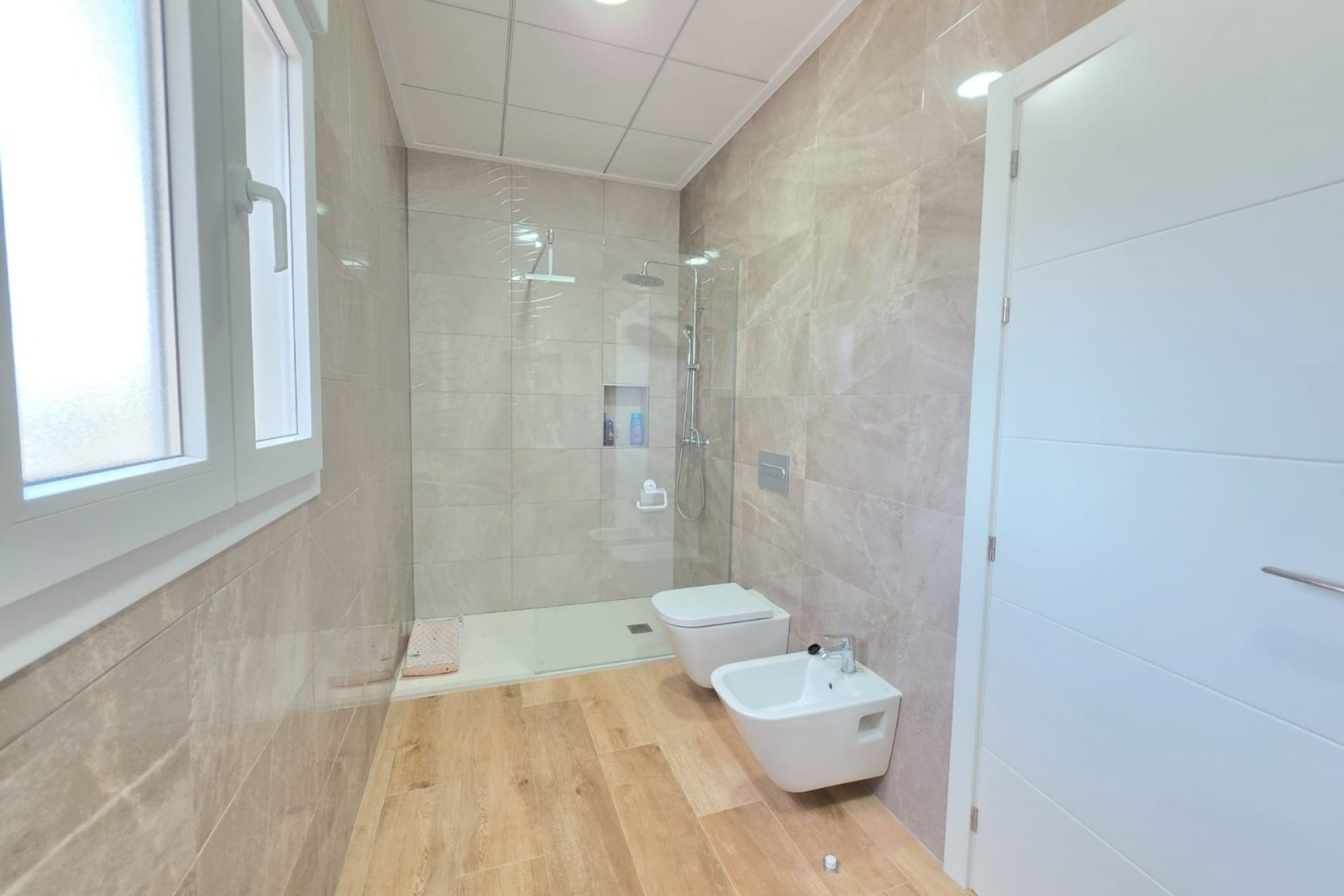 Herverkoop - Villa -
Pinoso - Inland